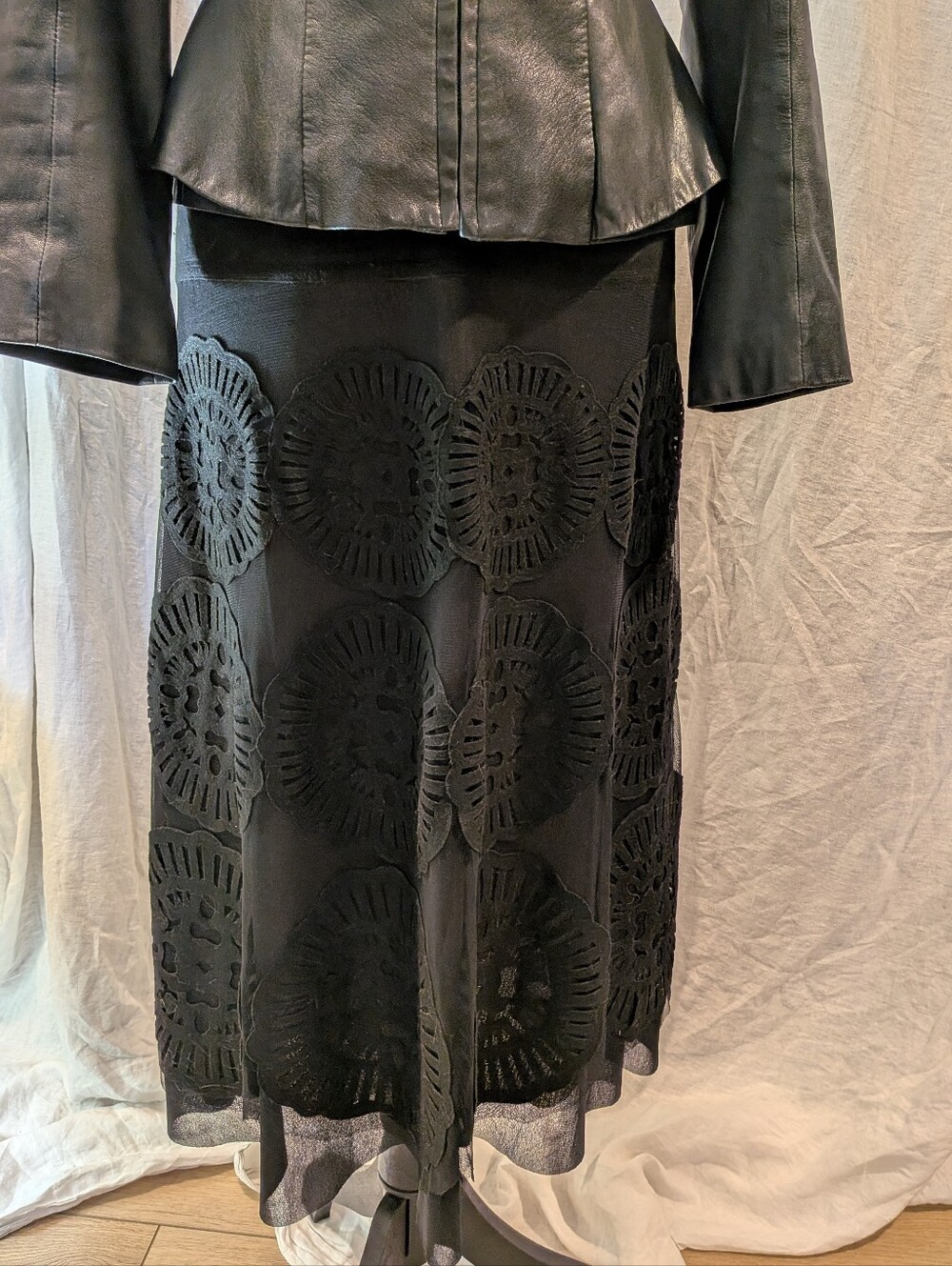 Vivienne Tam Black Midi skirt with Circular Appliqués size 3